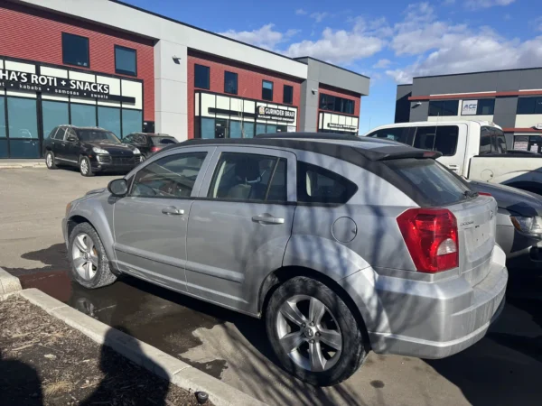 Dodge Caliber - Image 4